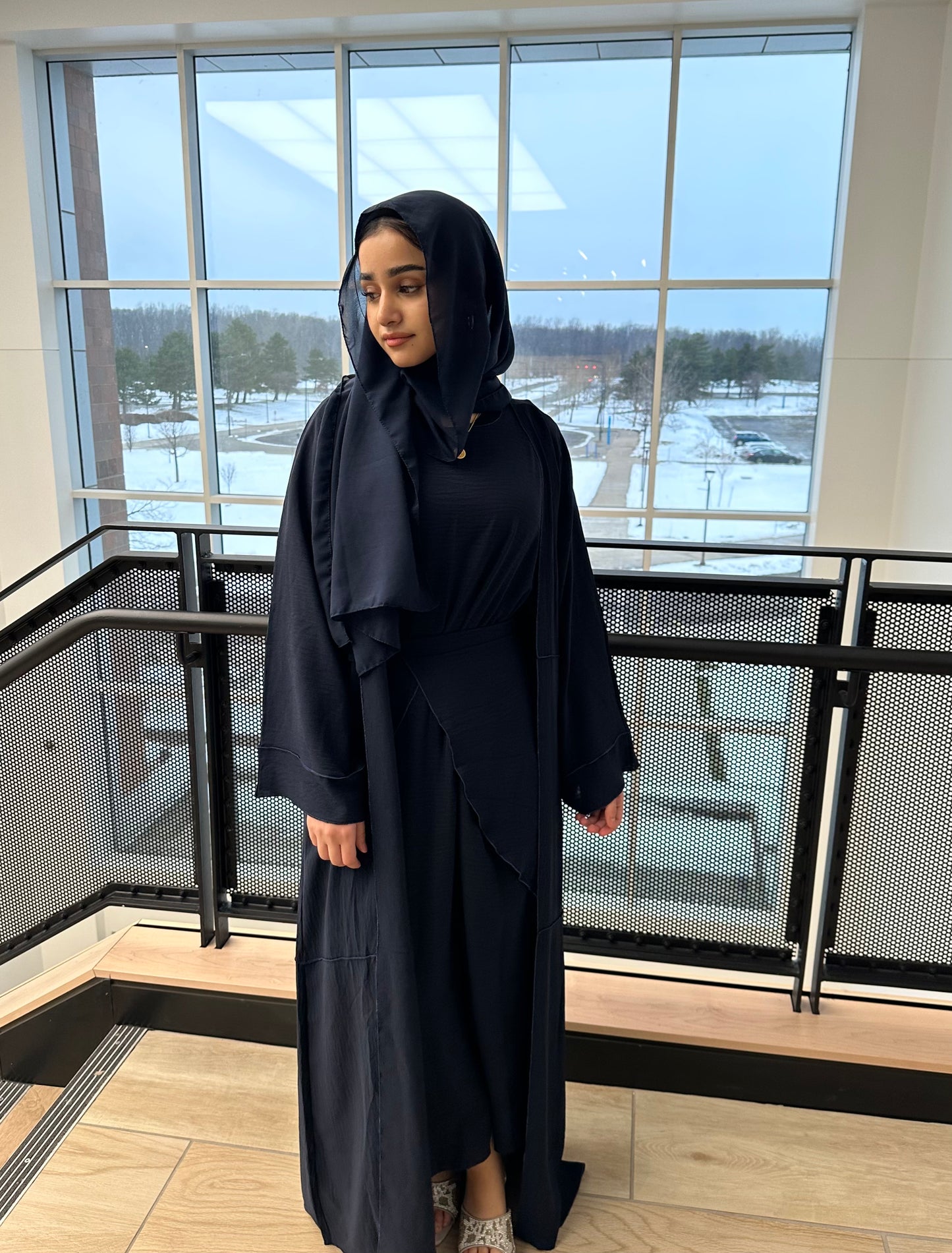 Amal- 3 Piece Abaya Set