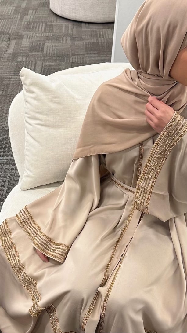 Aaliyah Abaya