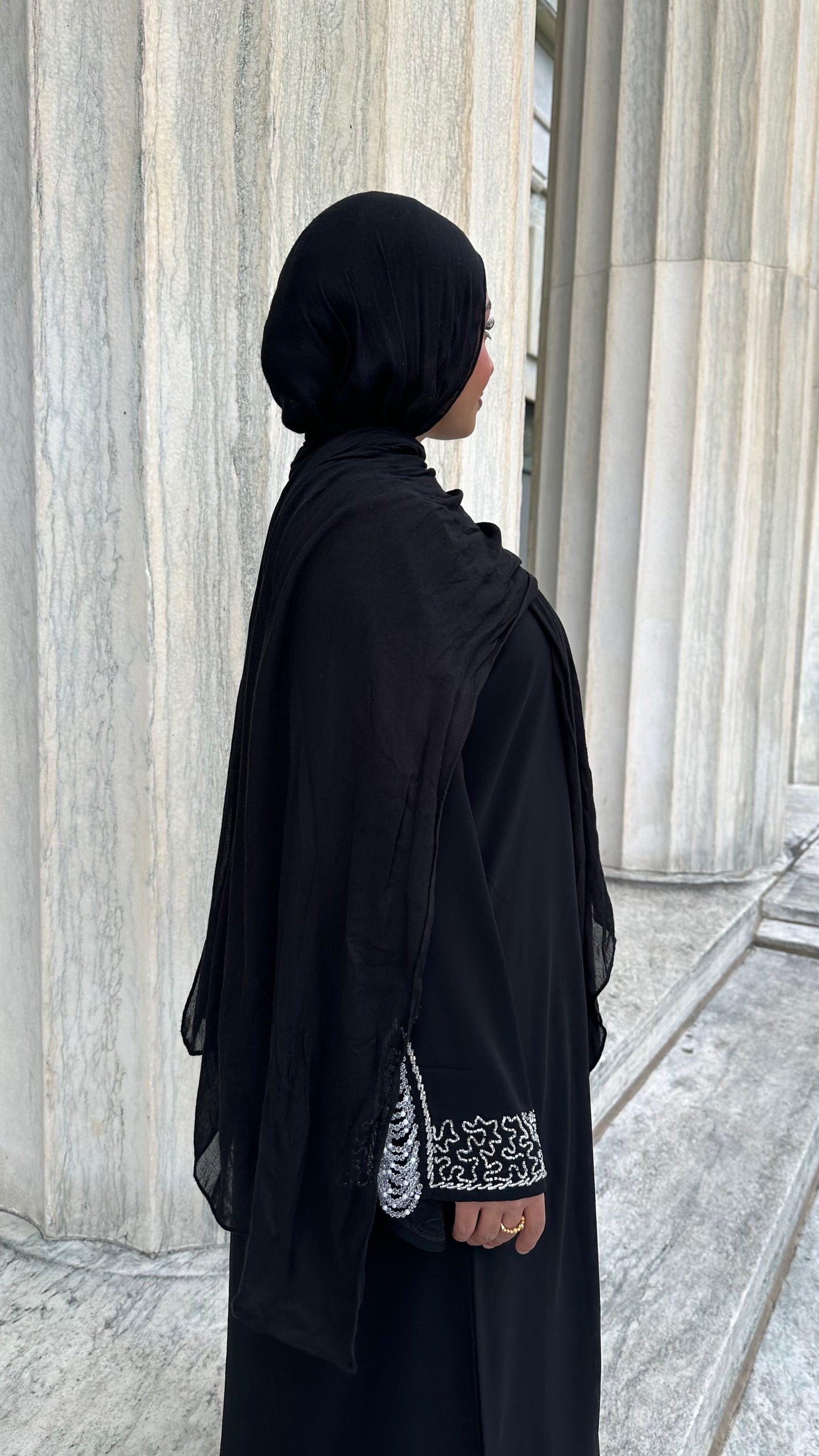Yara Abaya