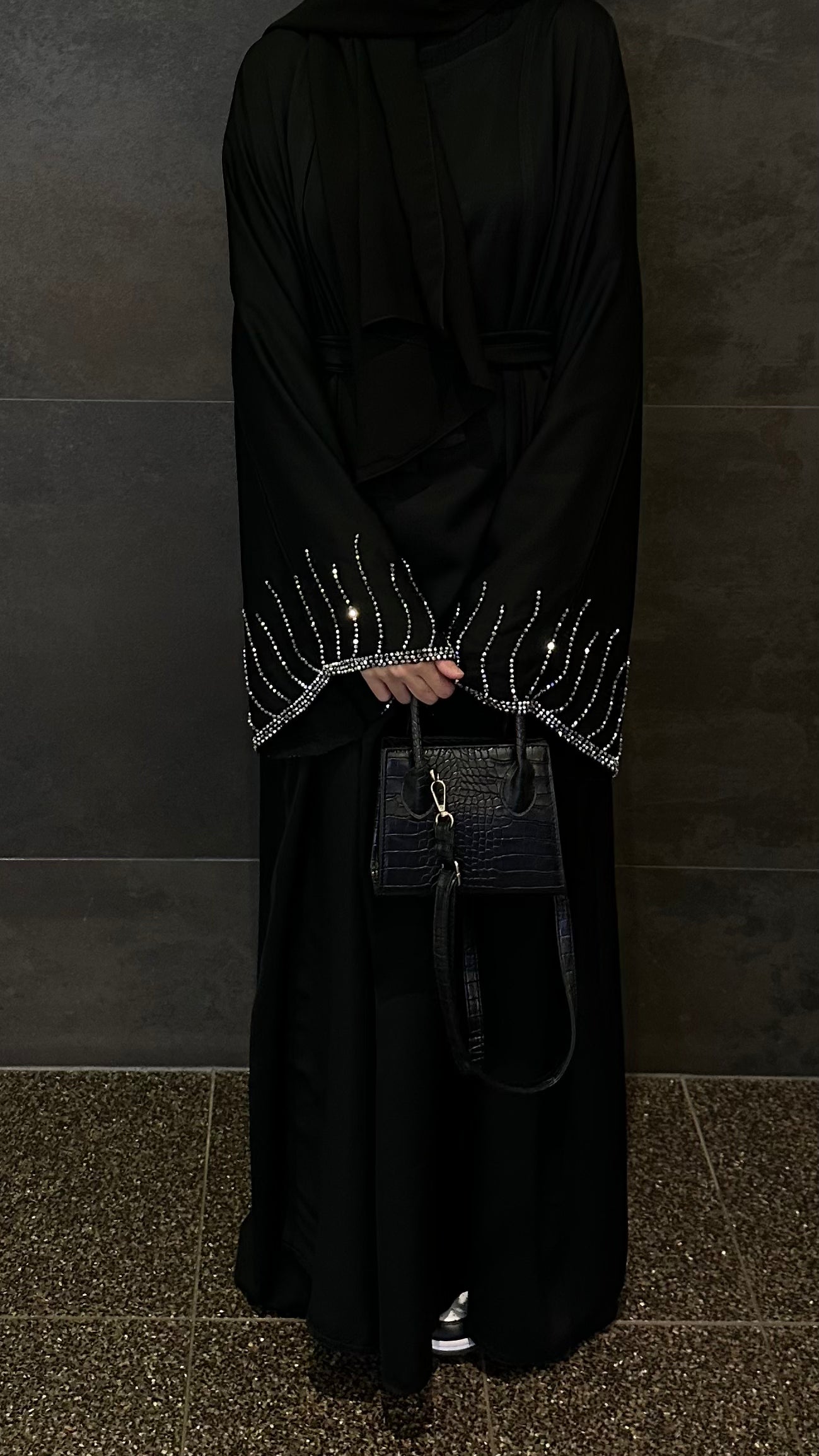 Salma abaya clearance